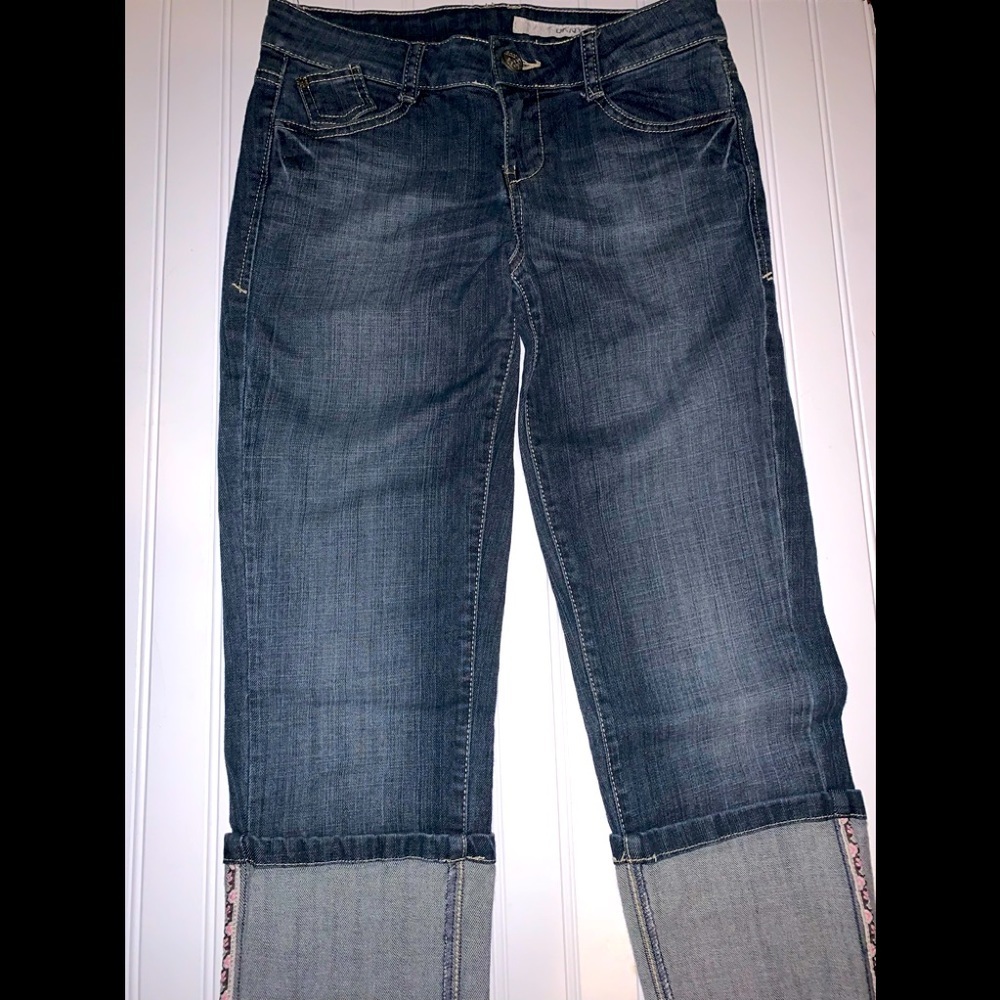 DKNY cuffed ankle jeans size 4